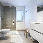 Hébergement de vacances Stunning In With Sauna *