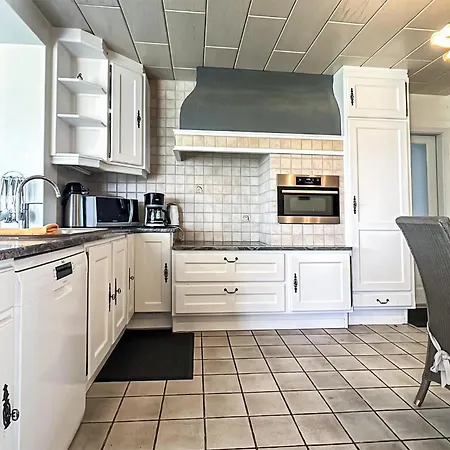 Stunning In With Sauna * Rendeux